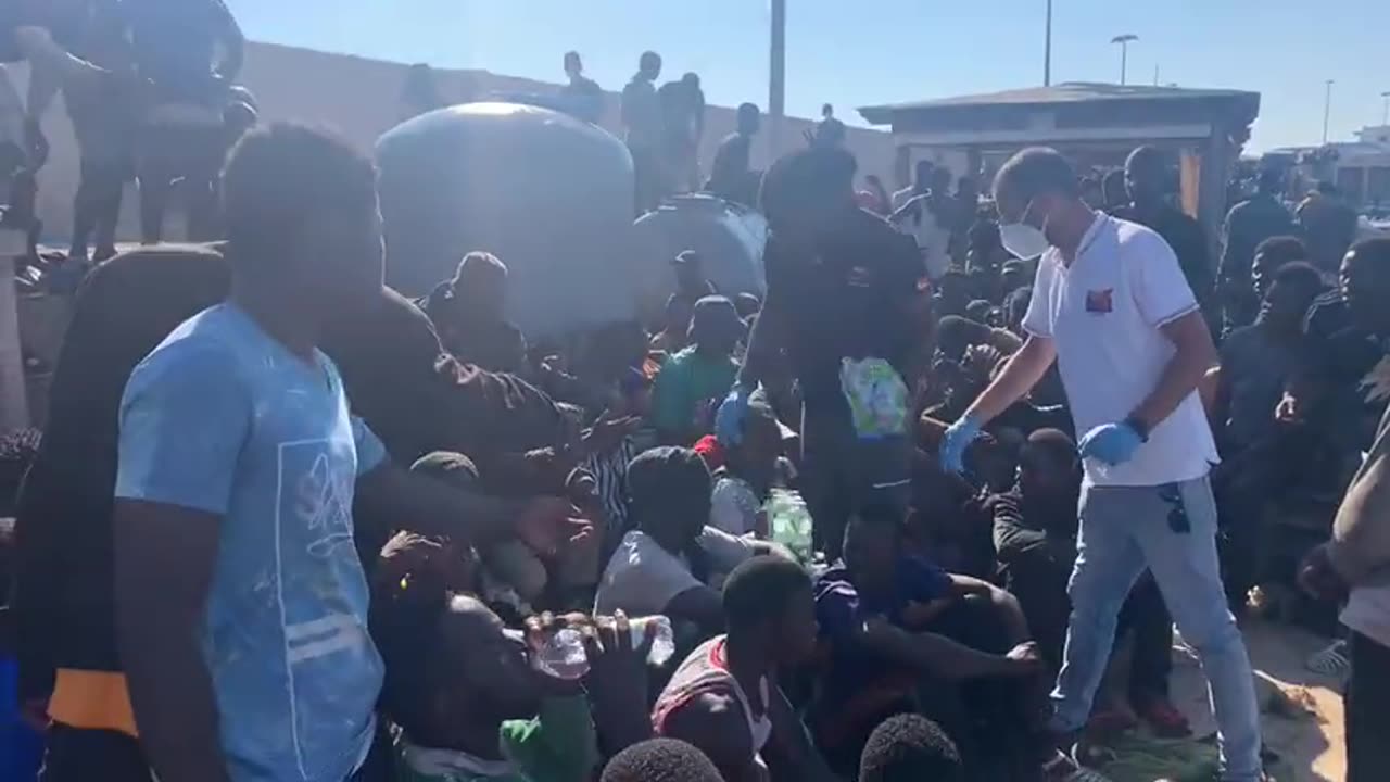Does Italy not have a Navy? thousands of invaders are crossing into your territorial waters.