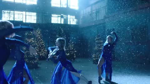 Lindsey Stirling - Carol of the Bells