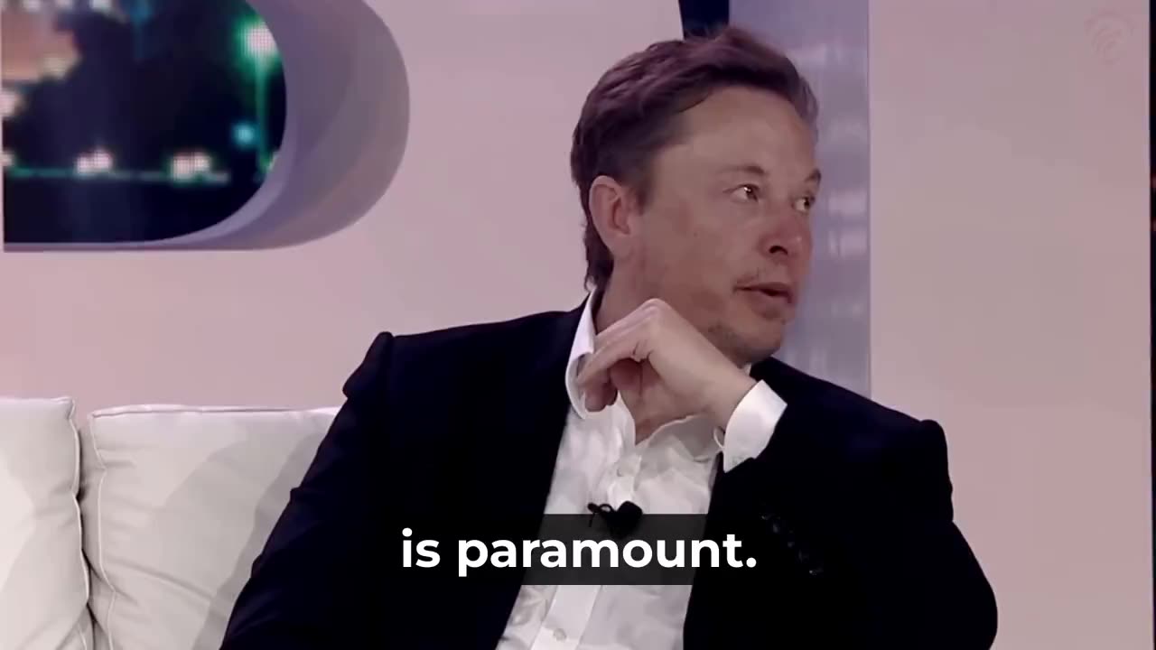 The future CEO of Twitter, who is associated with the World Economic Forum (WEF), advocates