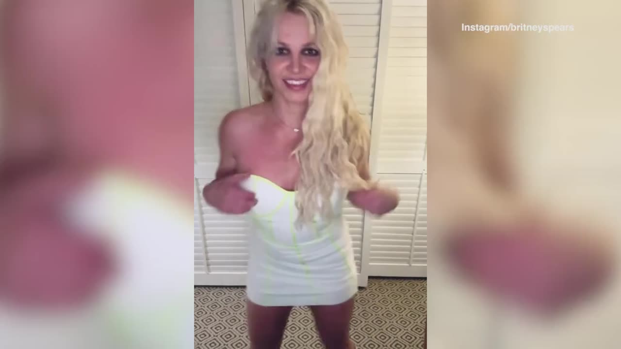 Britney Spears' fans call POLICE for welfare check on the singer after she deleted Instagram