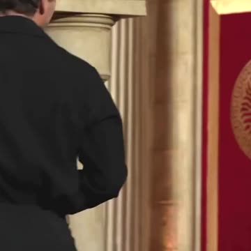 Pedro Pascal fixes sister's dress on red carpet at Gladiator premiere