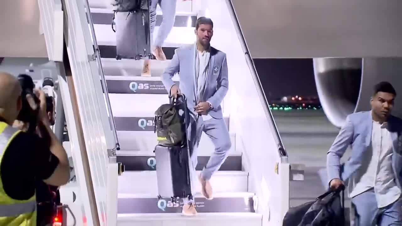 🇧🇷✈️Neymar, Casemiro & Thiago Silva and World Cup favorite Brazil arrive in Qatar|Seleção Brasileira