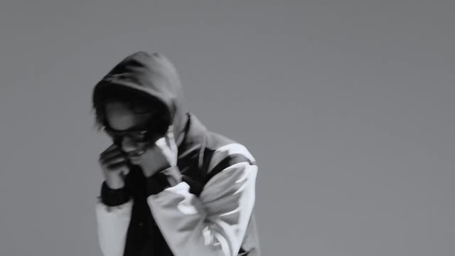 Tinchy Stryder - Change