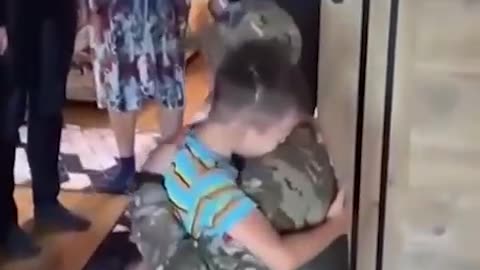 ❤️A Russian soldier has returned from the zone of special military operations. His family is happy.