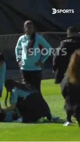 Colombian Women's Soccer Star Grabs Chest, Falls To The Ground During Practice