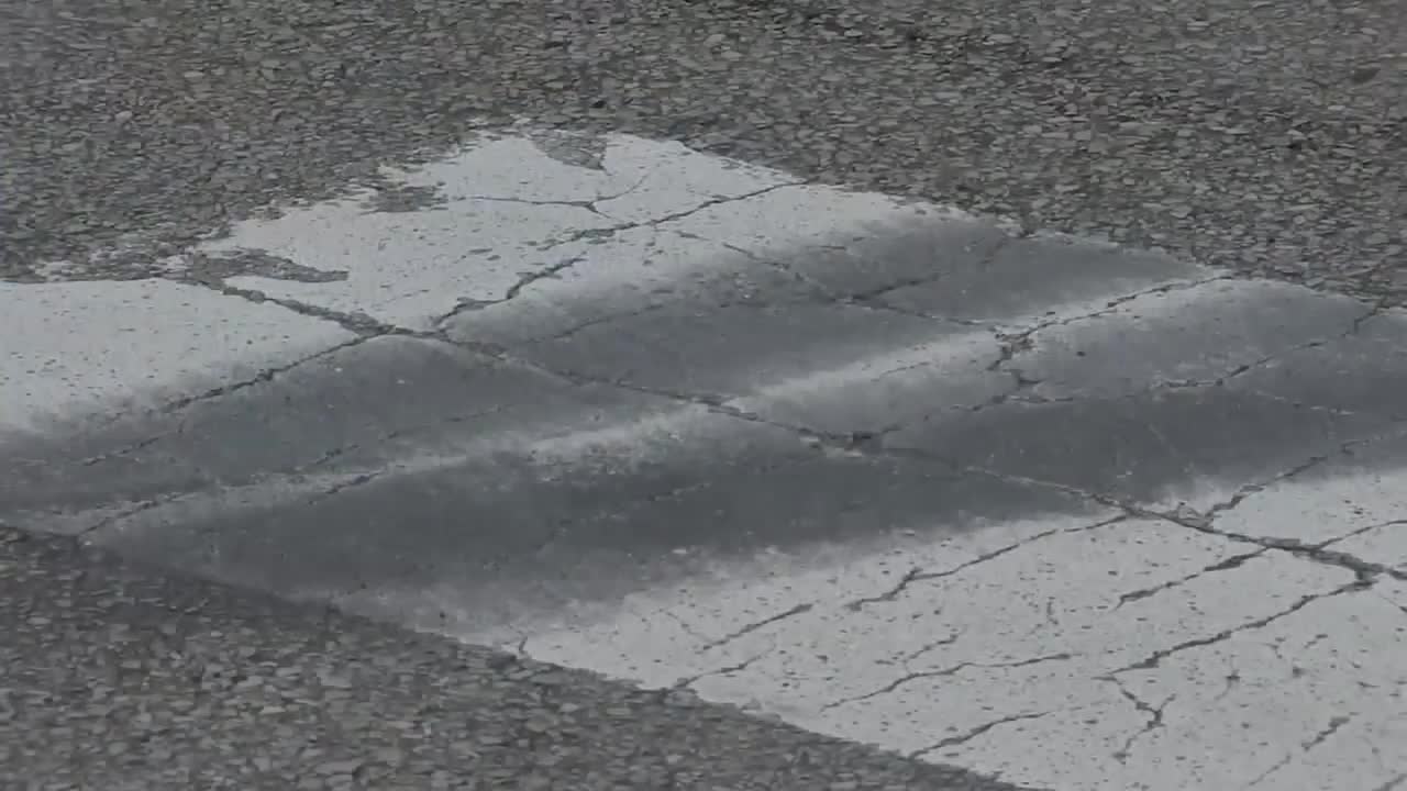Video of cars drag racing, doing donuts in street has West Loop residents calling for action