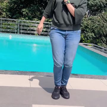 Hot sexy babe dancing at pool