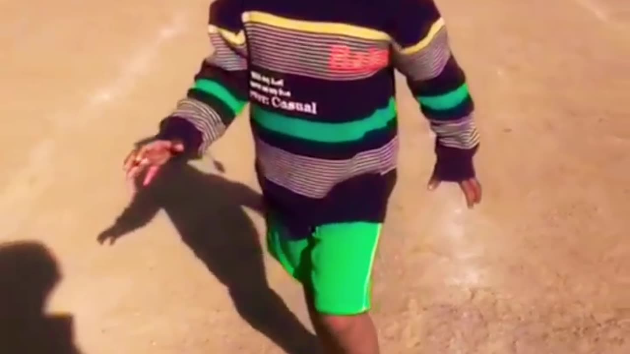 Litil child