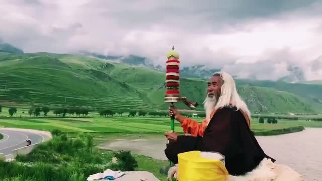 Life, there is such a beautiful, only to come out of the brilliant.