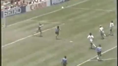 maradona goals(hand +one of the best goals)/goles de mano y el extraordinario