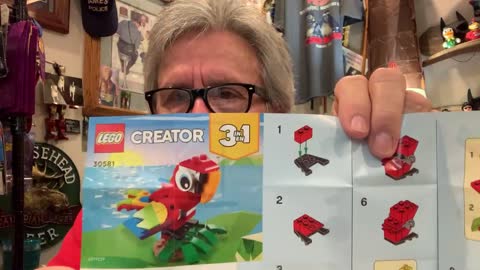 Lego Parrot Set