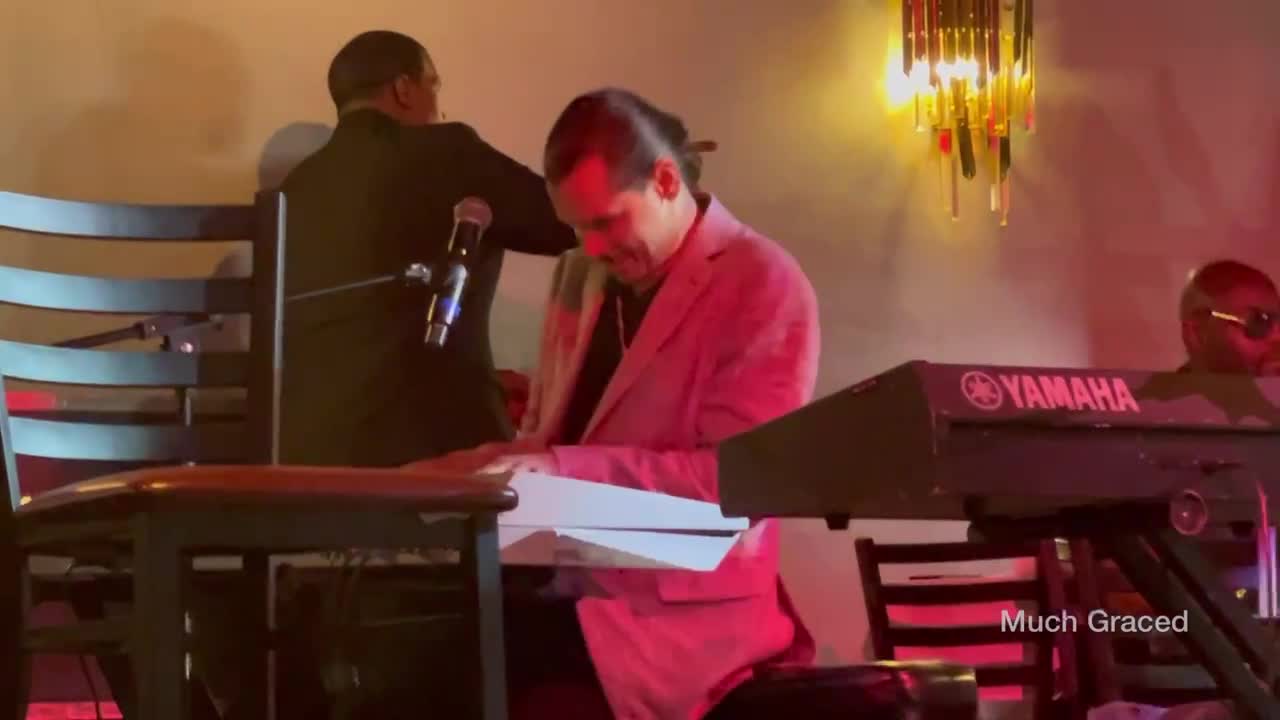 El DeBarge Live ~ I Ain’t Mad At Cha