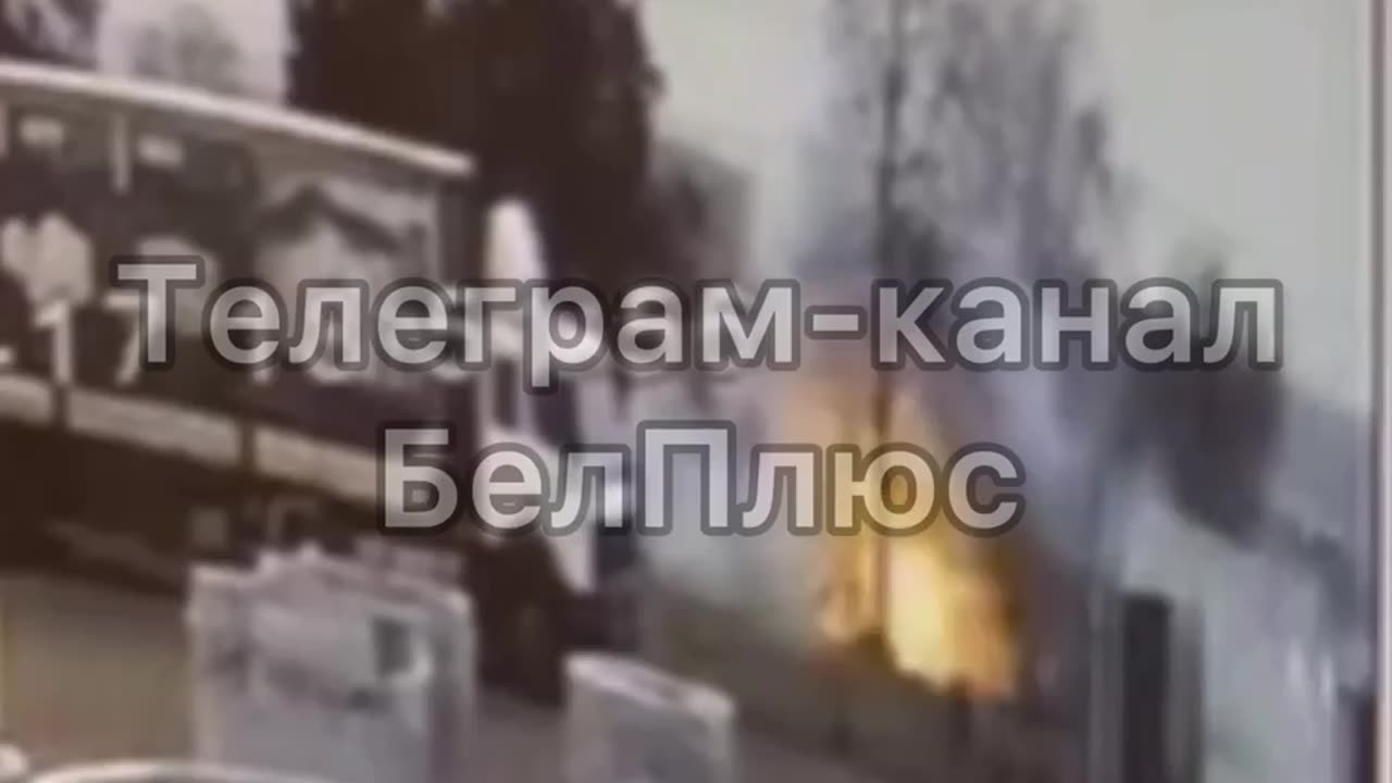 Ground footage of cluster munitions arrival in Belgorod region, authorities report civilian injuries