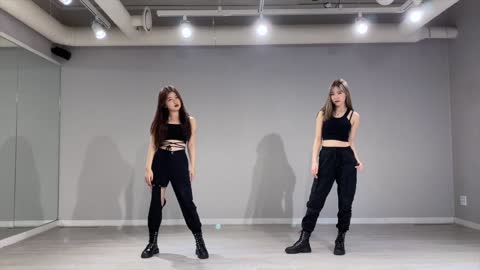 [MIRRORED] Ariana Grande - Positions - Choreography by Heaven Lee dance cover 댄스 커버 거울모드 (1)