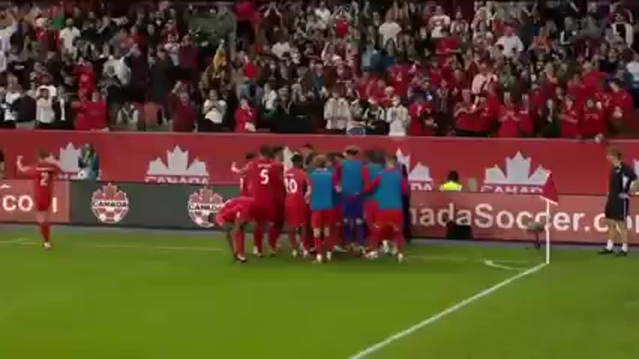 🔴Alphonso Davies ⚽️ is a beautiful goal with the Canadian national team