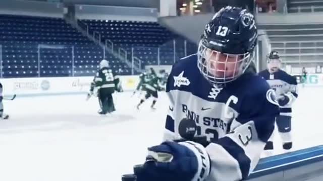 It’s harder than it looks ☝️ (via pennstatewhkyIG) #puck #whoops #hockey