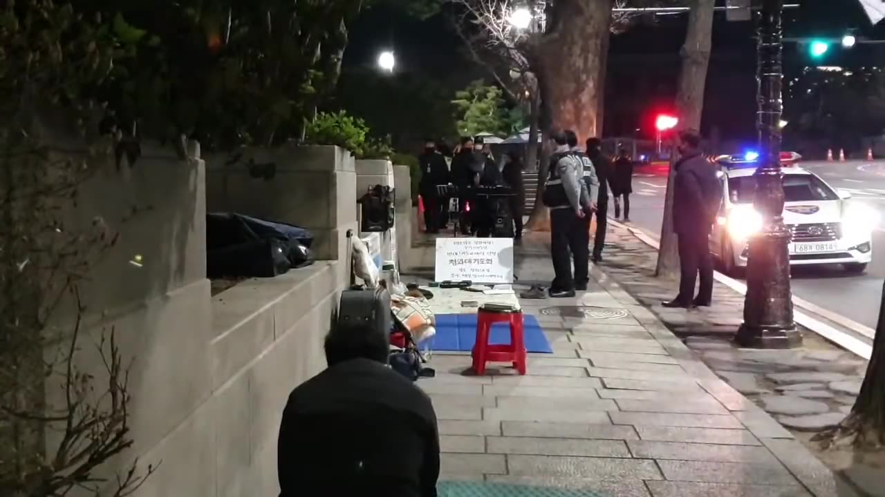 20200404_V3_S01(JRSW-6oU34I)권력이 국민을 길들이고 있지만 이곳은 천만에 말씀!