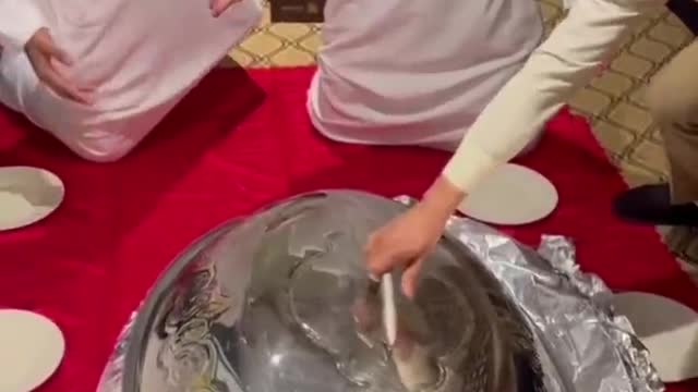 essas pessoas engraçadas sem cérebro