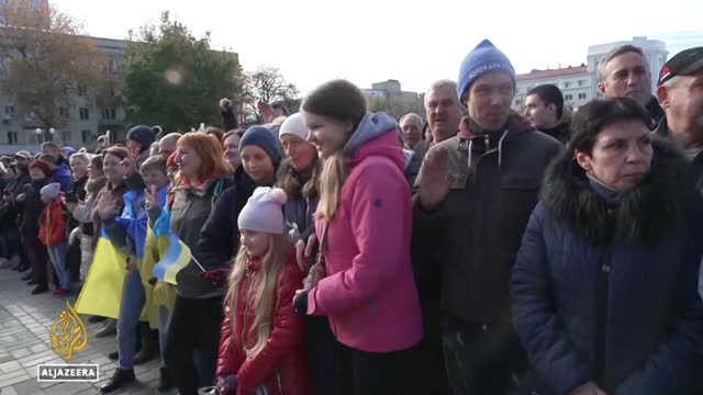 President Zelenskyy visits Kherson after Russian withdrawal