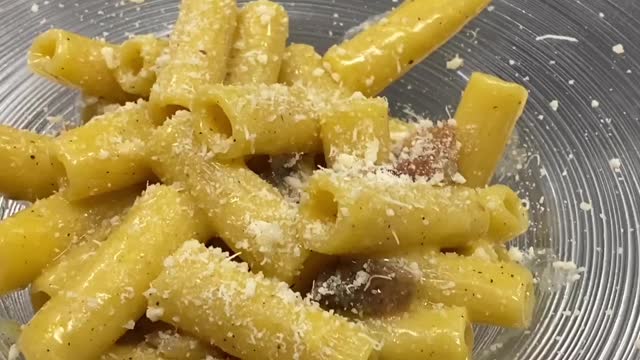 È l’ora giusta della Carbonara!