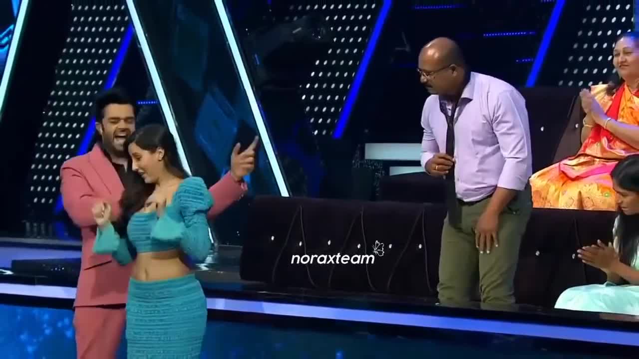 norafatehi india best dancer with somya full dance performance on Dilbar song