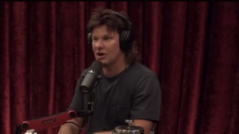 Theo Von Predicts The Veebs App on Joe Rogan