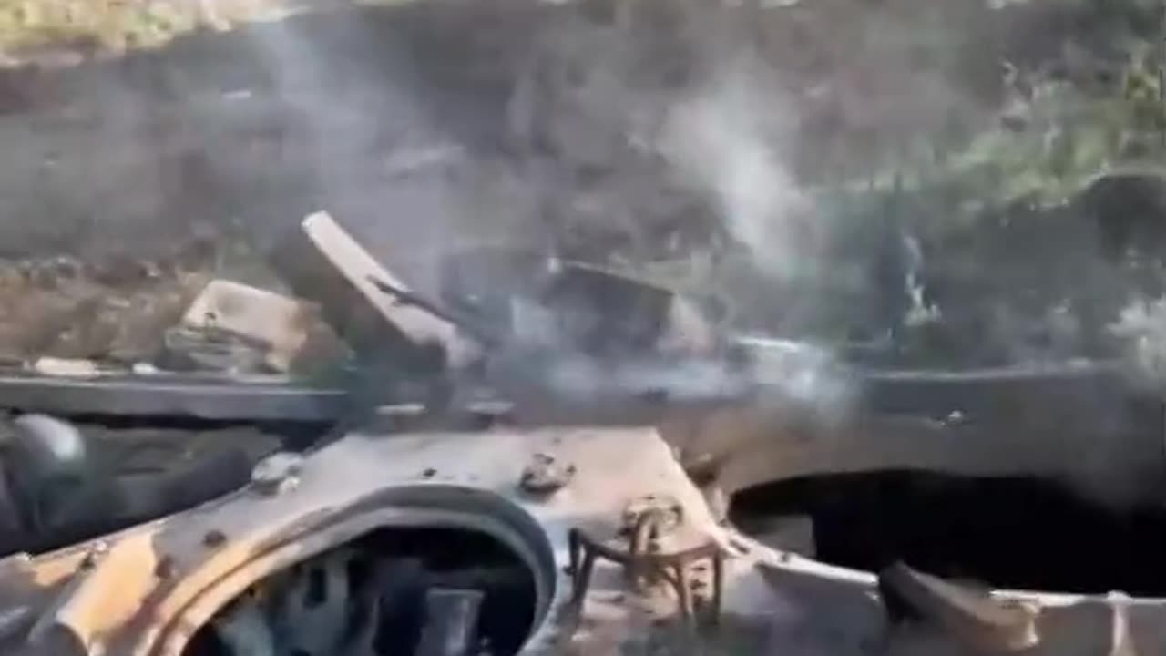 Ukrainian militants lament over another destroyed tank Profanity,