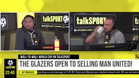Manchester United for sale! 💰 This Man Utd fan is ecstatic as The Glazers are set to leave! 👀🤝