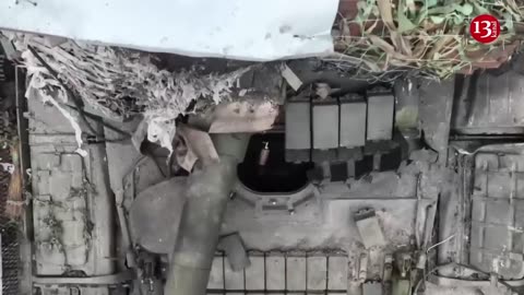 Large Russian convoy of tanks and combat vehicles is ambushed