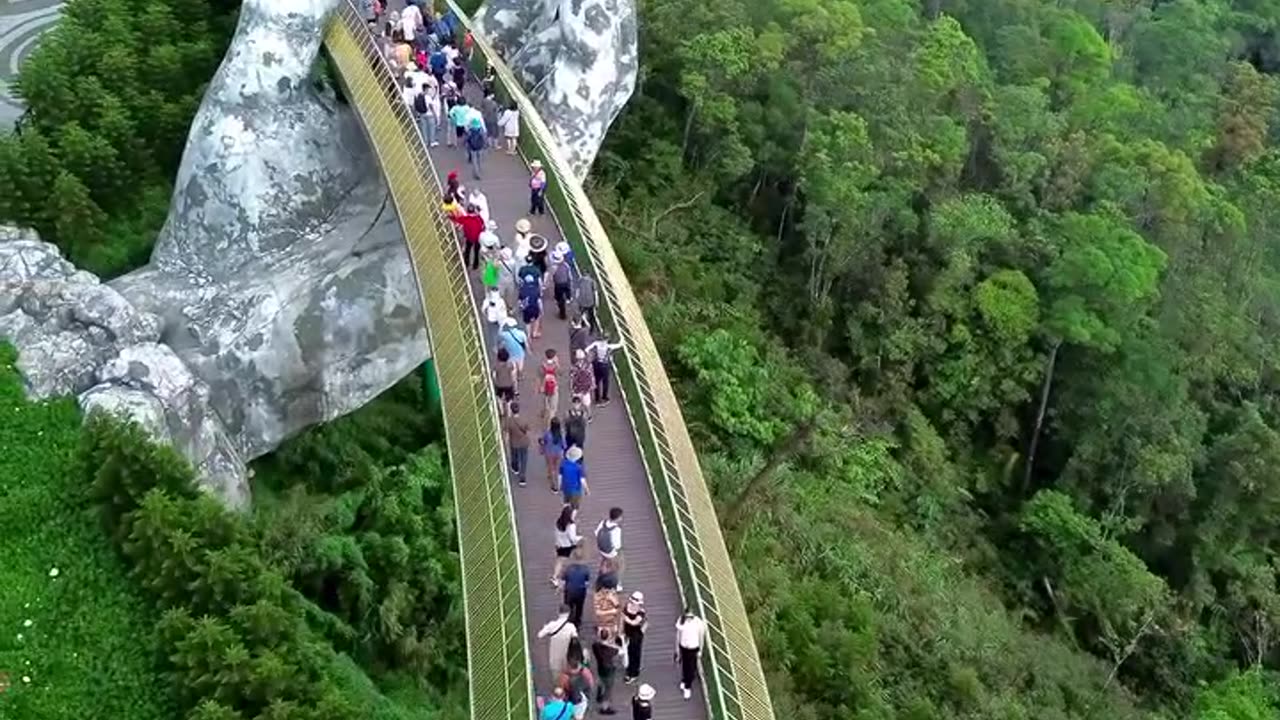 Golden Bridge Vietnam🇻🇳