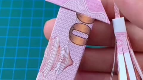 How to make a sword with money or paper?