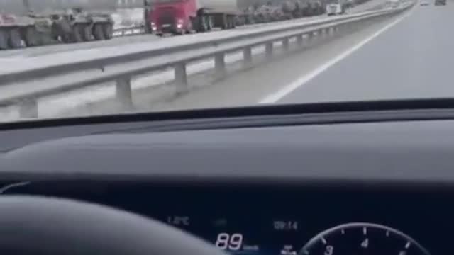 60+ vehicle convoy going north on the M4 out of Rostov