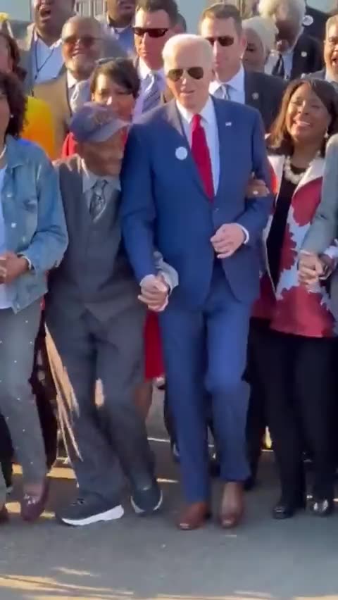 ΜΠΑΙΝΤΕΝ-ΤΙ ΑΛΛΟ ΘΑ ΔΟΥΜΕ