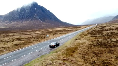 DRONE FLYING IN HIGHLAND (GLENCOE)