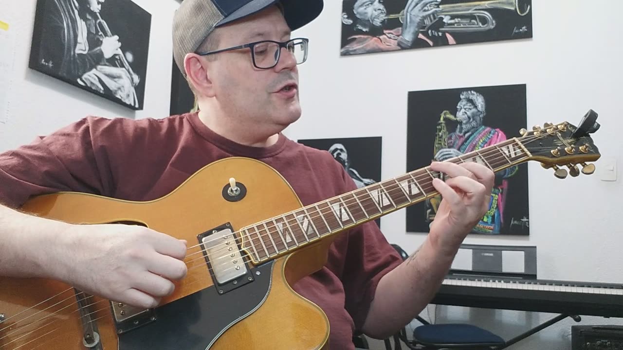 Aula de Guitarra - Acordes e arpejos C6 e Cm6