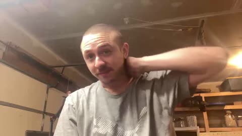 Austin_07 gives a tour of his beautiful room