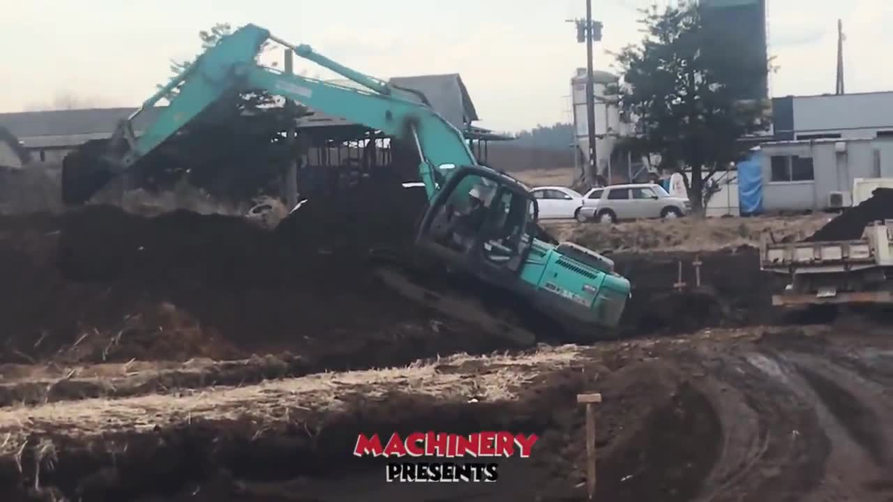 10 Extreme Dangerous Idiots Excavator Operator Skills - Fastest Climbing Excavator Machines Driving