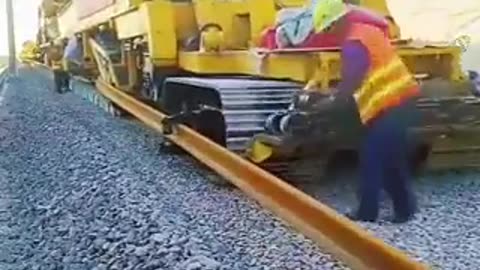 How they build the railroad in China today.