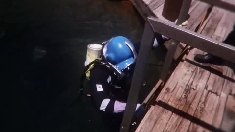 How Deep Sea Internet Cables Are Repaired part 3