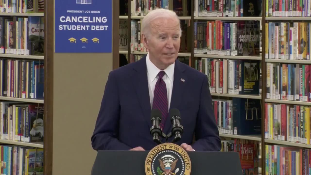 Biden: "The economy is growing"