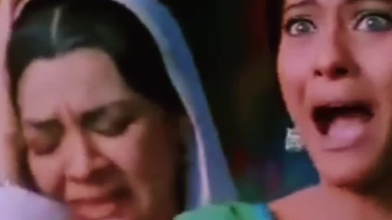 Indian muviz superhit kabhi khushi kabhi gam sahrukh khan amitabh bachan and kajol