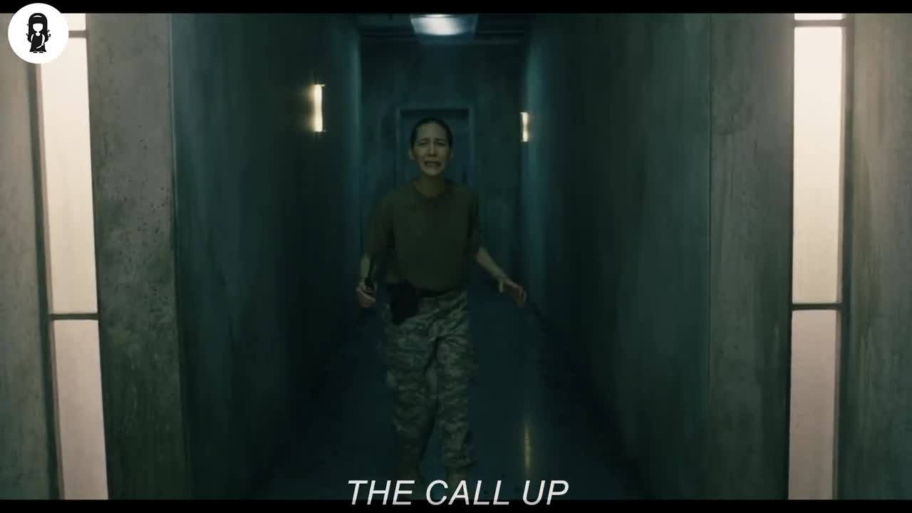 She Plays Virtual Reality Game,Turns Out Everything Happens In Game Happens In Real Life