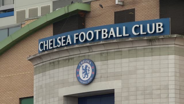 Britain sanctions Chelsea owner Abramovich