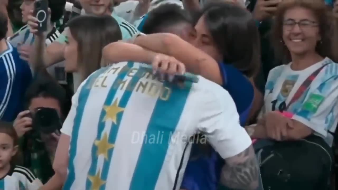 Messi love song