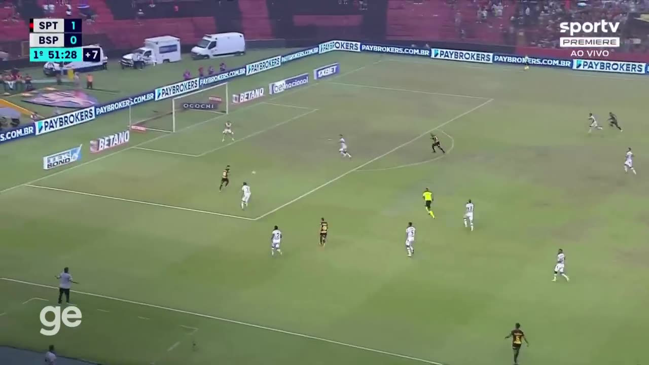 SAO PAULO METIÓ DOS GOLES SOBRE EL FINAL Y GANÓ UN PARTIDAZO ANTE VASCO | SAO 4x2 VAS