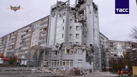 Horrific DESTRUCTION and one death CONFIRMED as Ukraine shells the city of Alchevsk