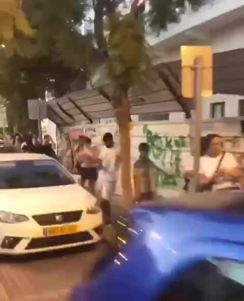 IsraHELL: People are literally queuing up to get their "booster shot" (3rd one)