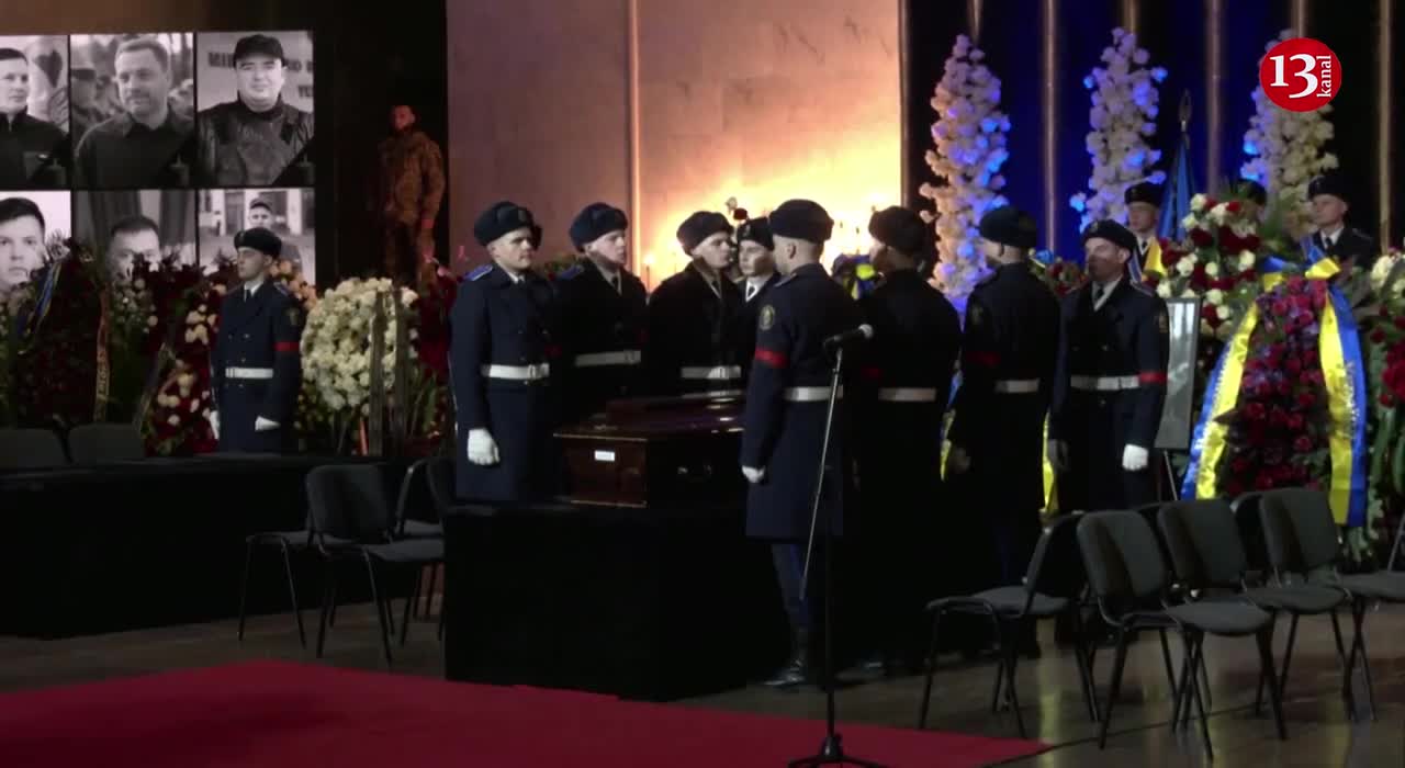 Zelensky couldn't hold back his tears - FAREWELL CEREMONY for those killed in helicopter crash