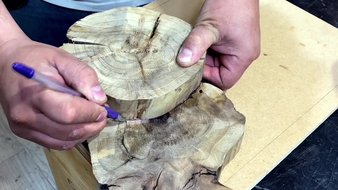 WOODWORKING Making a cutting board.