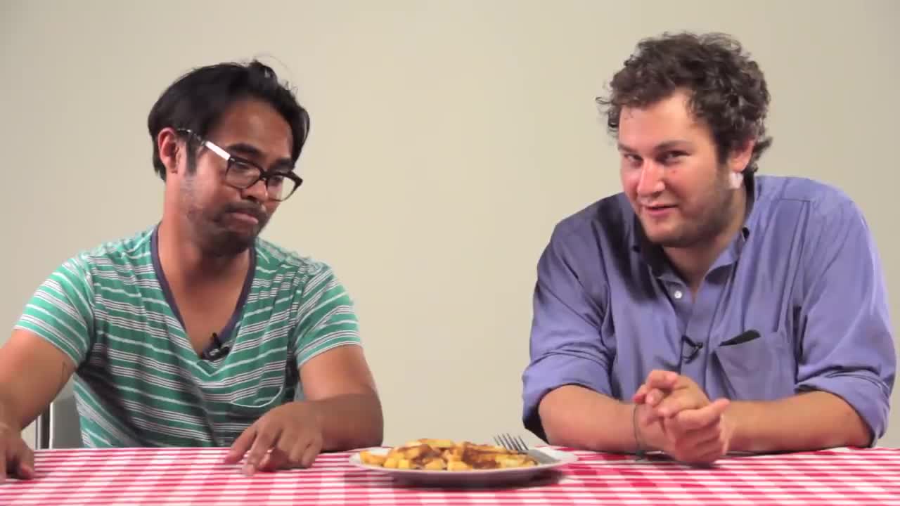 Americans Try Canadian Snacks For First Time